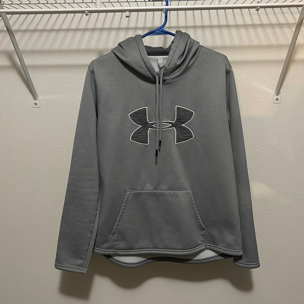 UnderArmour hoodie